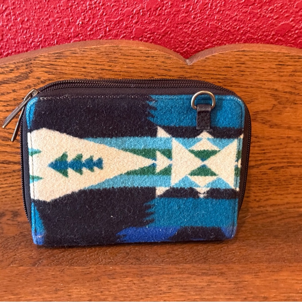 Pendleton Multicolor Patterned Women's Bag - image 5